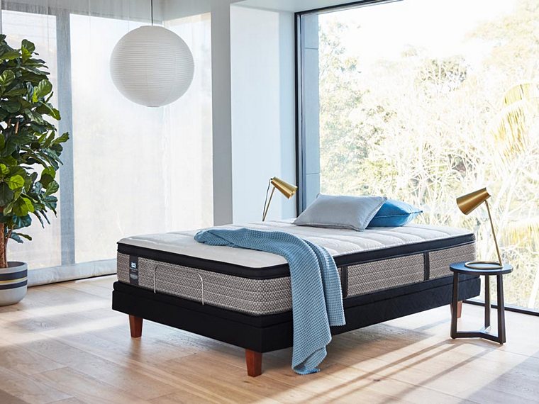 Knightsbridge Flex Medium Ensemble - Image 4